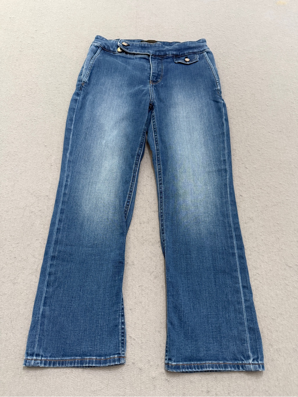 Women’s White House Black Market High Rise Kick Flare Jeans Size 2